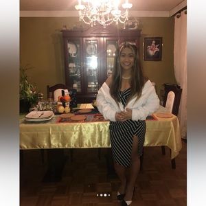 LIKE NEW Streetwear Society Black & White Stripe Body Dress $10‼️PRICE DROP‼️